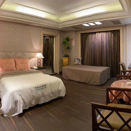 Zhi Baishan Motel Zhunan Экстерьер фото