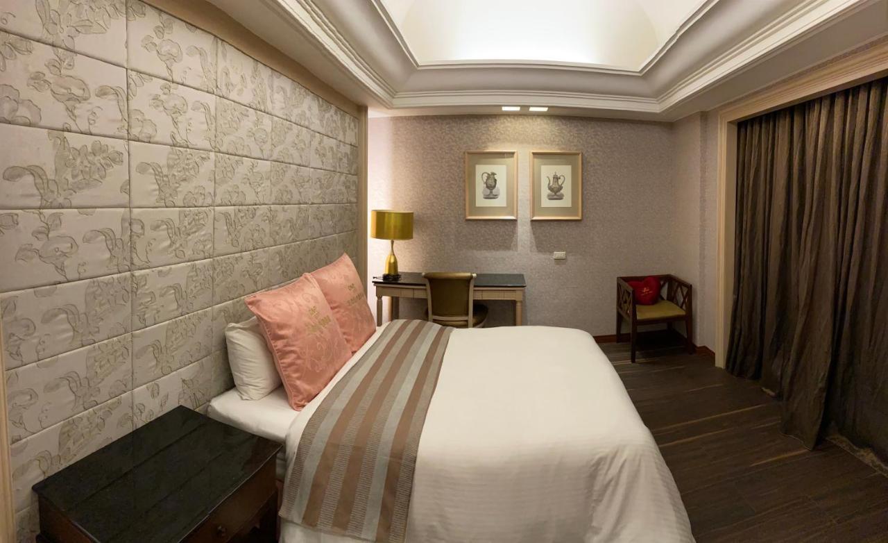 Zhi Baishan Motel Zhunan Экстерьер фото